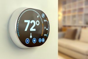 smart-thermostate-mounted-on-wall