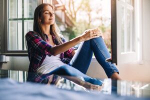 woman-looking-relaxed-in-home